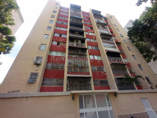 Apartamento En Venta Libertador Montalbán Mls #23-31518 Jose Luis