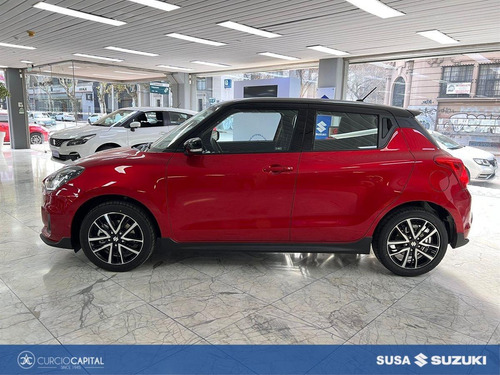 Imagen 3 de 25 de Suzuki Swift Sport 2023 Rojo/negro 0km 2023 Rojo 0km
