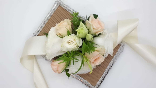 Corsage Para Novias, 15 Años, Madrinas  Egresadas, Etc Bodas