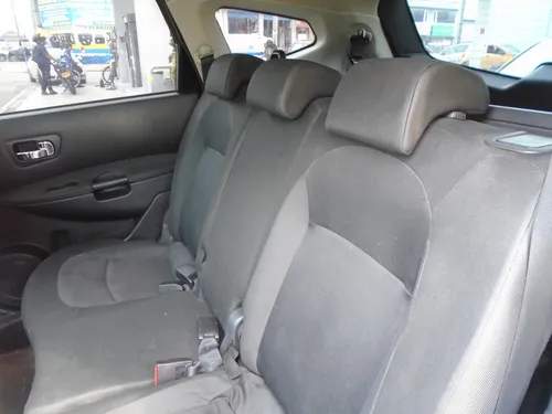 Nissan Qashqai 2.0l 4wd +2 4x2