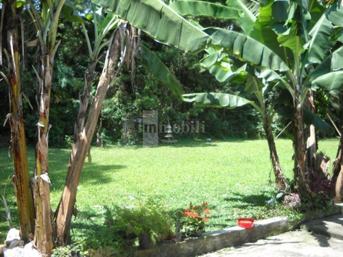 Imagem 13 de 15 de Residência Em Condominio A 1 Km Do The Square E D. Deôla,9.000 M, Quadra De Tenis E Piscina. - Gv13613