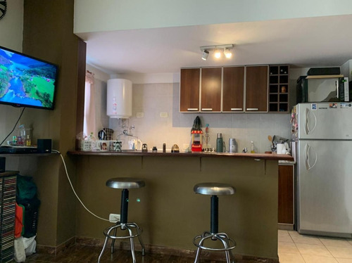 Imagen 7 de 16 de Departamento En Venta De 2 Ambientes En Av. Sáenz Al 1100 - Nueva Pompeya