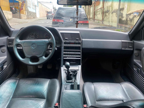 Imagem 8 de 9 de Alfa 164 Super V6 24v 1995