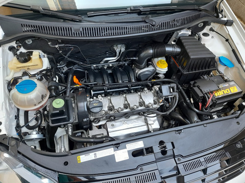 Volkswagen Polo 1.6 Vht Sportline Total Flex 5p