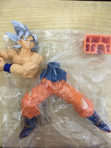 Figura Banpresto Zenkai Dragon Ball Goku Ultra Instinto