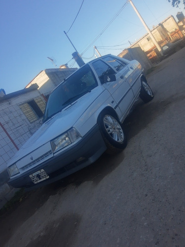 Imagen 1 de 4 de Renault R9 1994 1.6 Ts