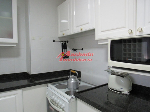 Imagen 12 de 27 de Venta De Apartamento De Tres Dormitorios En Punta Del Este