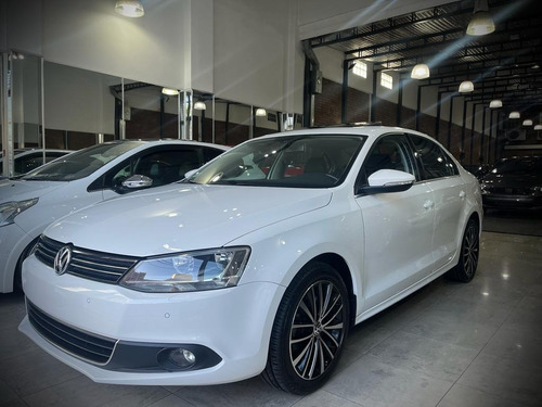 Volkswagen Vento 2.0 Sportline Tsi 200cv Dsg