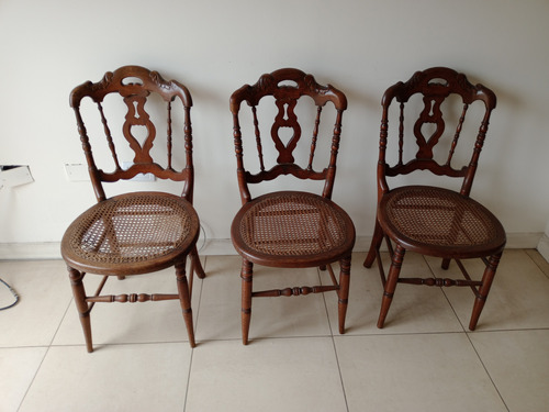 Lote De Tres Sillas Esterilladas Estilo Tiffany Chiavari -