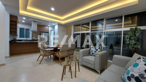 Imagen 1 de 26 de Venta De Departamento Torre Del Bosque - (2)