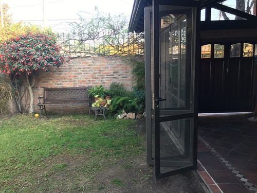 Venta Duplex 3 Ambientes Castelar Patio Y Cochera