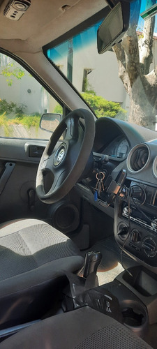 Volkswagen Gol Country 1.6 Power Int.plus 711