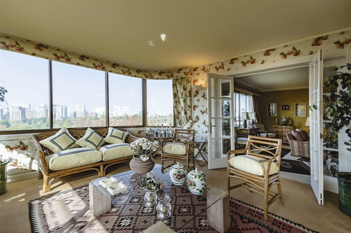 Departamento En Venta De 2 Dormitorios En Suite En Vitacura