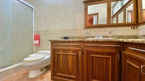 Imagen 4 de 5 de Bellísima Casa En Urbanización Villa Coringta/iris