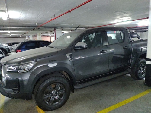 Toyota Hilux 2.8 Cd Srv 177cv 4x2