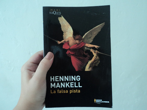 La Falsa Pista, De Henning Mankell