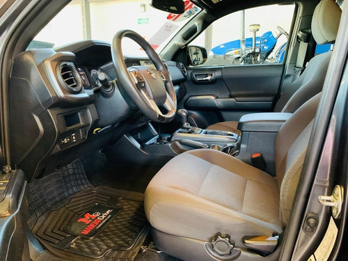 Imagen 10 de 10 de Toyota Tacoma Modelo 2019