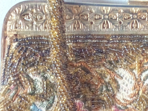Imagen 3 de 5 de Cartera De Fiesta Con Canutillo Y Brocado.