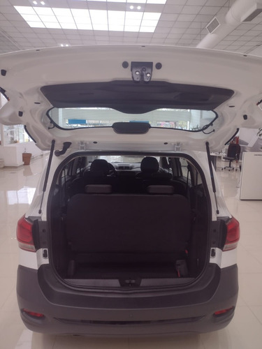 Imagen 6 de 14 de Chevrolet Spin Active 7a At Congela Precio 2022- Tm