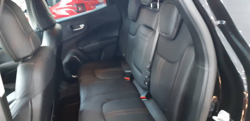 Imagem 9 de 15 de Fiat Toro 2.4 16v Multiair Flex Volcano At9