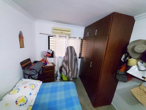 Imagen 21 de 22 de Casa Urb Monteserino Con Anexo, Carlos Tona , 04129305244, Cod: Atc-784
