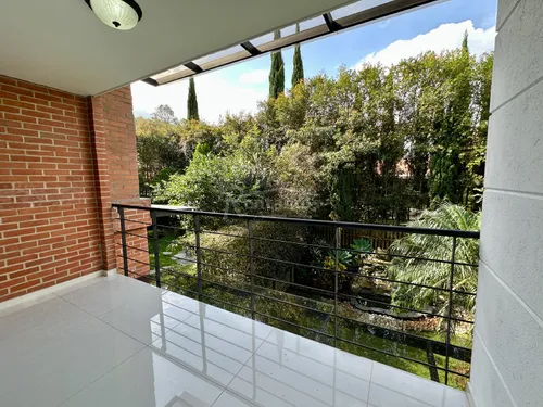 Casa En Arriendo En Tres Esquinas. Cod A775993