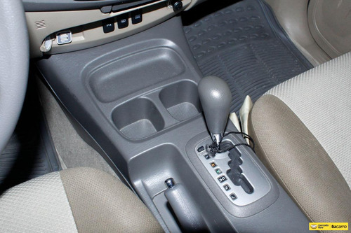 Imagen 20 de 25 de Toyota Fortuner Sr5