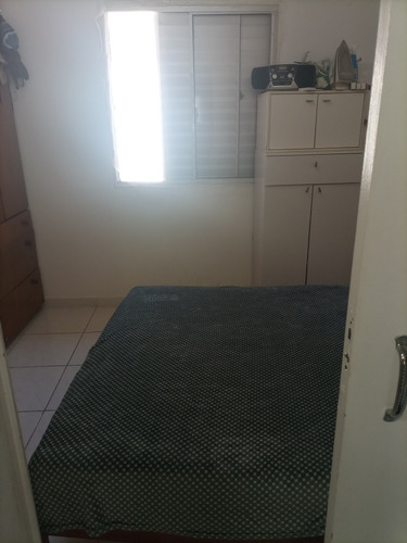 Casa Com 2 Sala 4 Quarto 1 Cozinha 4 Banheiro,1 Quintal.