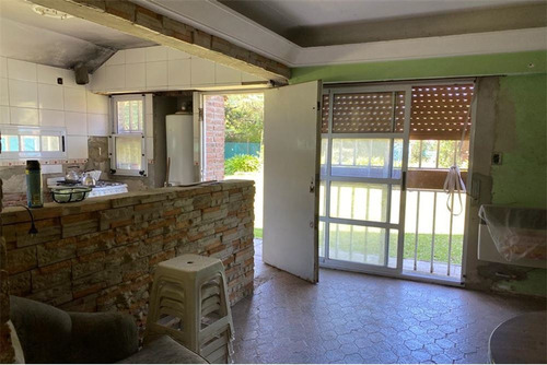 Imagen 7 de 15 de Quinta Venta 4 Ambientes Piscina Quincho T.suarez