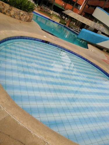 Imagen 18 de 25 de Liliana Martinez Remax Apartamento Residencias Nautilus Palace, Tucacas Cd 10458