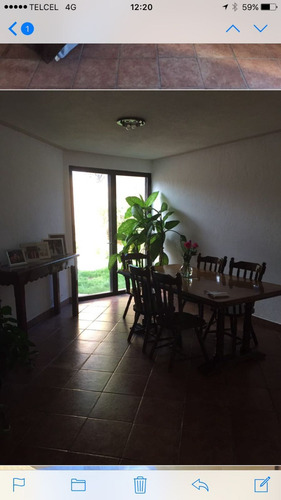 Vendo Casa Amplia, Sala Doble Altura En Juriquilla