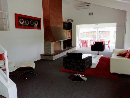 Venta Apartamento 1 Dormitorio Y Medio Con Parrillero Punta Del Este