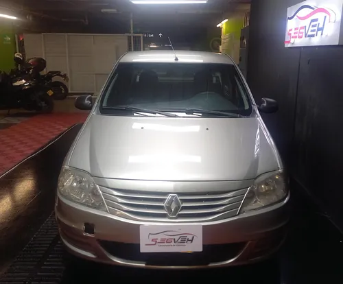 Renault Logan Familier Mt
