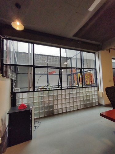 Imagen 9 de 14 de Oficina En Alquiler Equipadas Abasto Impecables Oportunidad