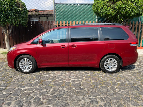 Toyota Sienna 3.5 Xle Mt