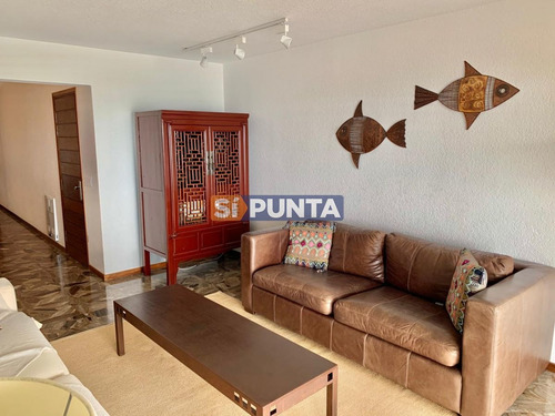 Imagen 6 de 16 de Apartamento En Venta - Playa Mansa