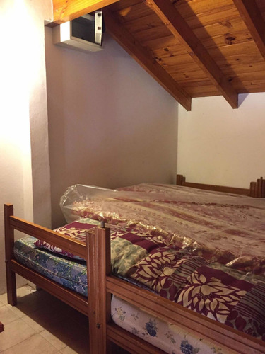 Imagen 8 de 20 de Triplex De 4 Ambientes