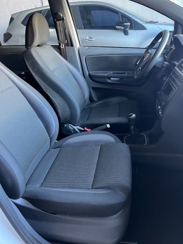 Imagen 13 de 14 de Volkswagen Suran 1.6 Track Les Automotores