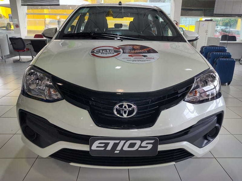 Toyota Etios X 1.5 Flex 16v 5p Mec.
