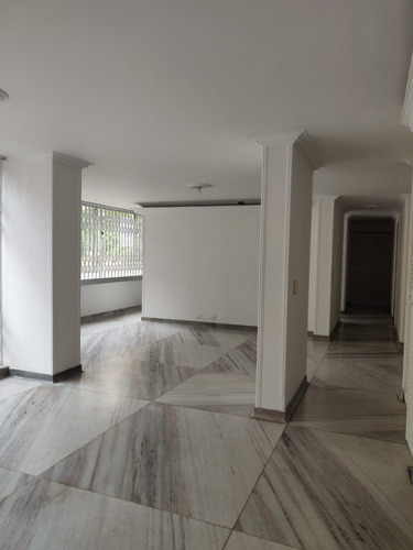 Venta De Apartamento En Medellin Centro