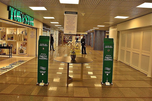 Imagem 20 de 20 de Lojas Comerciais Venda - Ref: Scvl7027