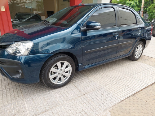 Imagen 1 de 15 de Toyota Etios 2017 1.5 Sedan Xls