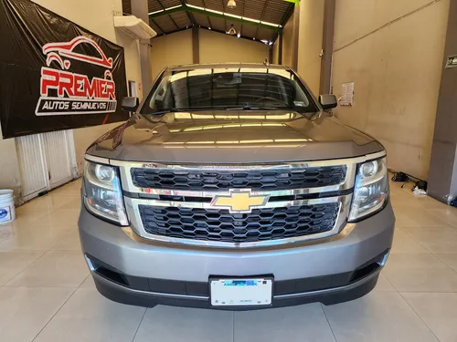 Chevrolet Suburban 5.4 Lt Piel Cubo At