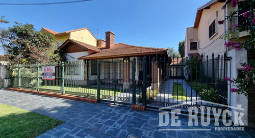 Chalet En Venta En Quilmes Oeste