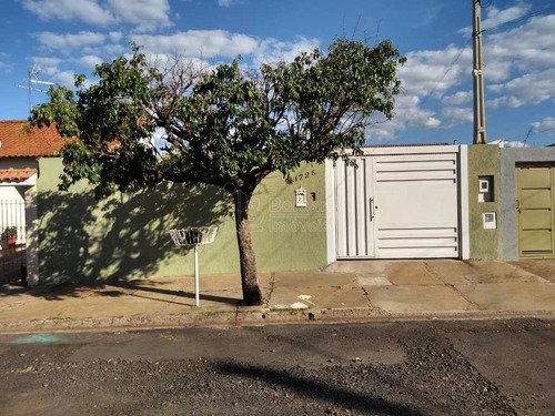 Imagem 1 de 6 de Venda De Casas / Padrão Na Cidade De Araraquara 11060