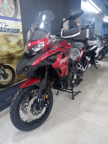 Imagen 12 de 13 de Benelli Trk 502 X