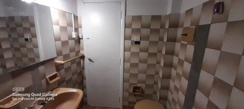 Casa En Venta Luis Guillon !! Oportunidad