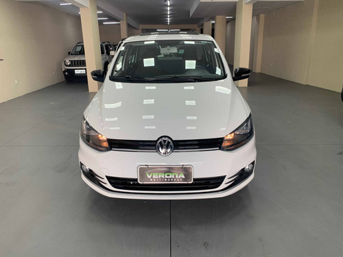Imagem 4 de 12 de Volkswagen Fox 1.6 Msi Total Flex Connect 4p Manual