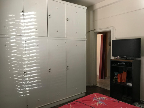Imagen 9 de 14 de Casa - Venta - La Tablada - 4 Ambientes Con Garaje