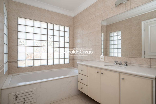 Casa Com 3 Dorms À Venda Na Vila Sônia-sp - R$ 1.5 Mi! - A2557